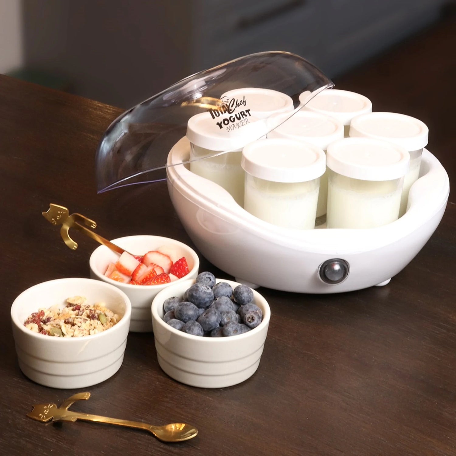 Yogurt Maker, 1L (1.1 Qt) with 7 Glass Jars and Lids, White